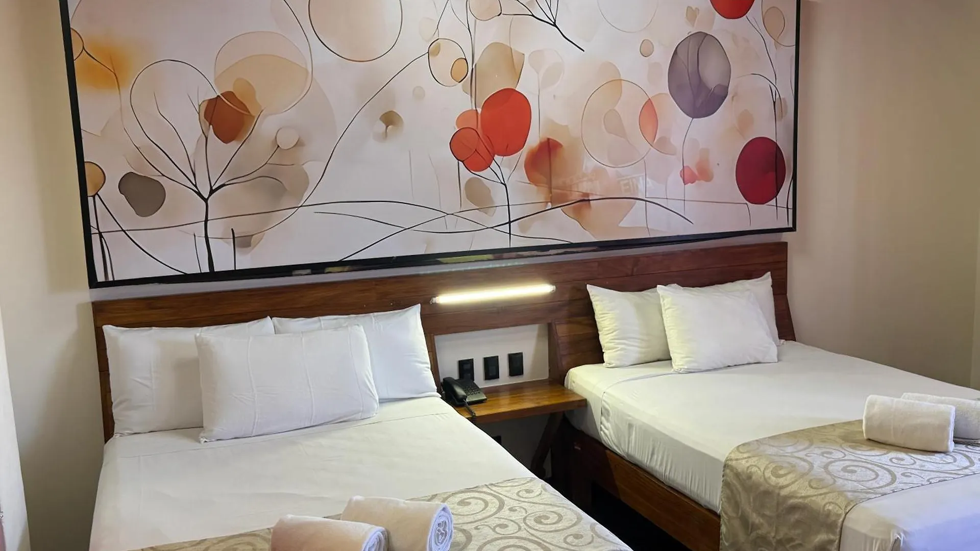 Hotel Kavia 5Th Avenida (Adults Only) Плая-дель-Кармен